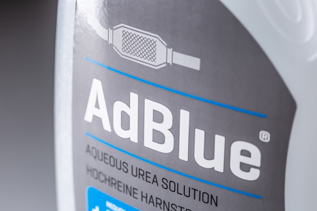 Photo of a canister with Adblue logo.
